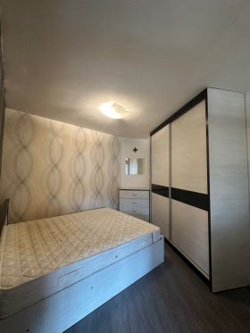 1 Schlafzimmer Borowo, Sofia 9