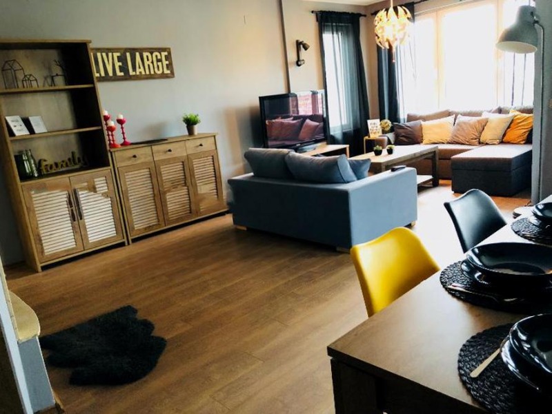 Zu vermieten  3 Schlafzimmer Sofia , Iztok , 140 qm | 54316430 - Bild [3]
