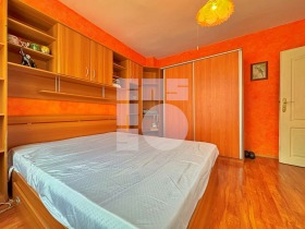 2 camere da letto Tsentar, Varna 11