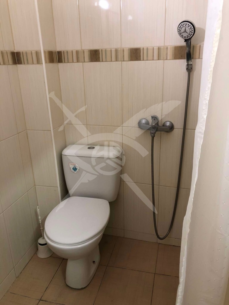 K pronájmu  1 ložnice Varna , Centar , 57 m2 | 79754460 - obraz [4]