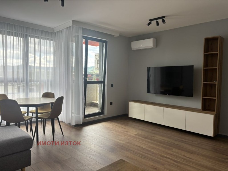 В оренду  1 спальня Перник , Изток , 75 кв.м | 80450510