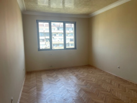 2 bedroom Tsentar, Sofia 1