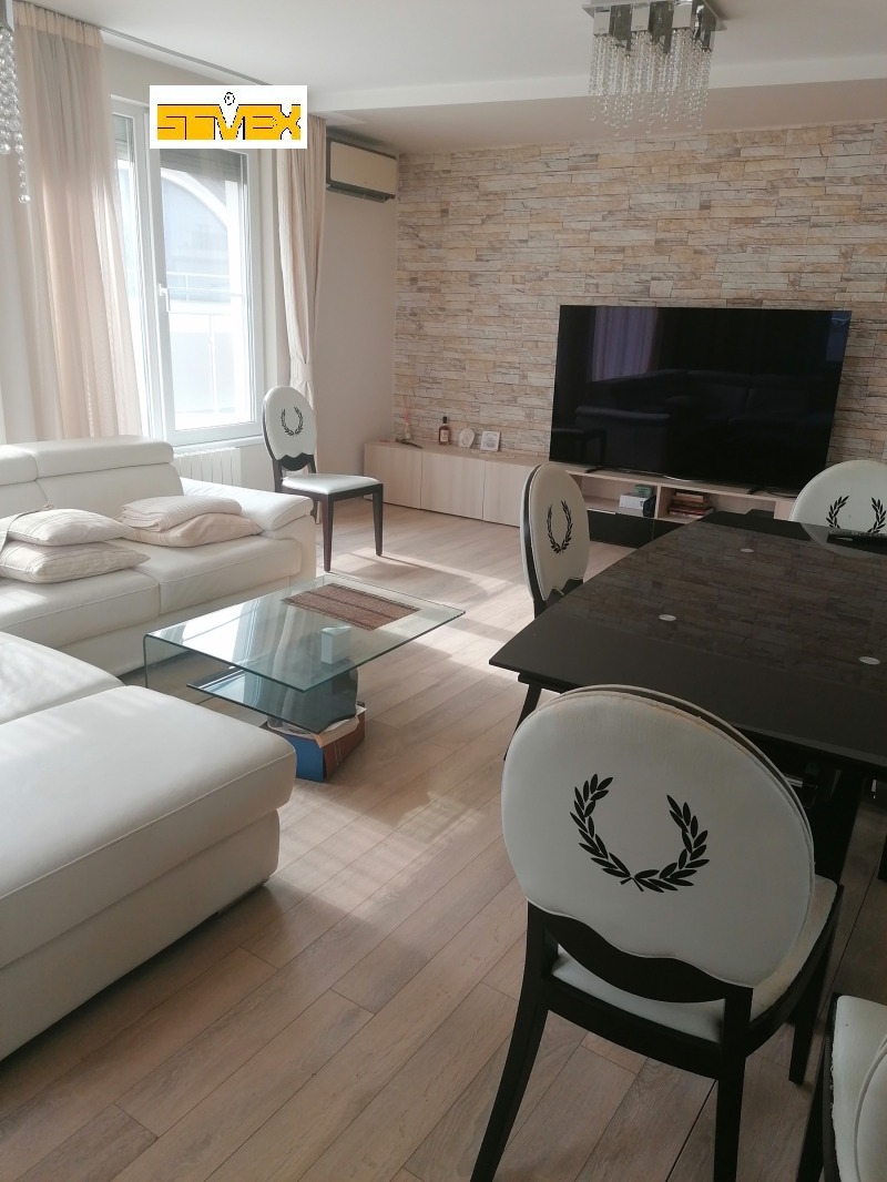 Para alugar  2 quartos Sofia , Boiana , 110 m² | 14986047