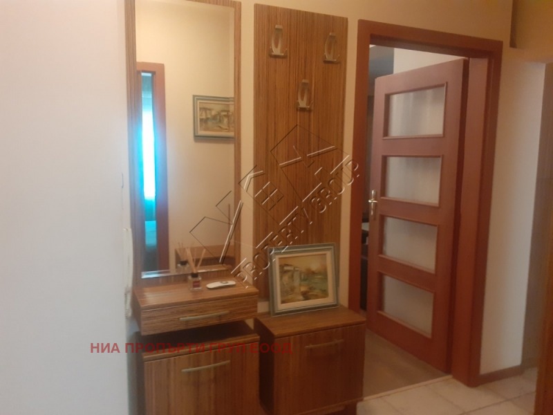 Дава под наем  3-стаен град Бургас , Център , 81 кв.м | 94505353 - изображение [15]