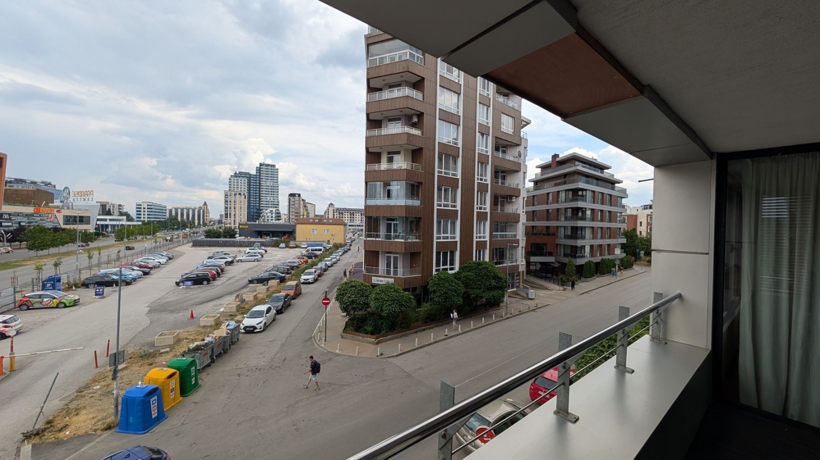 Дава под наем 3-СТАЕН, гр. София, Кръстова вада, снимка 17 - Апартаменти - 55315093